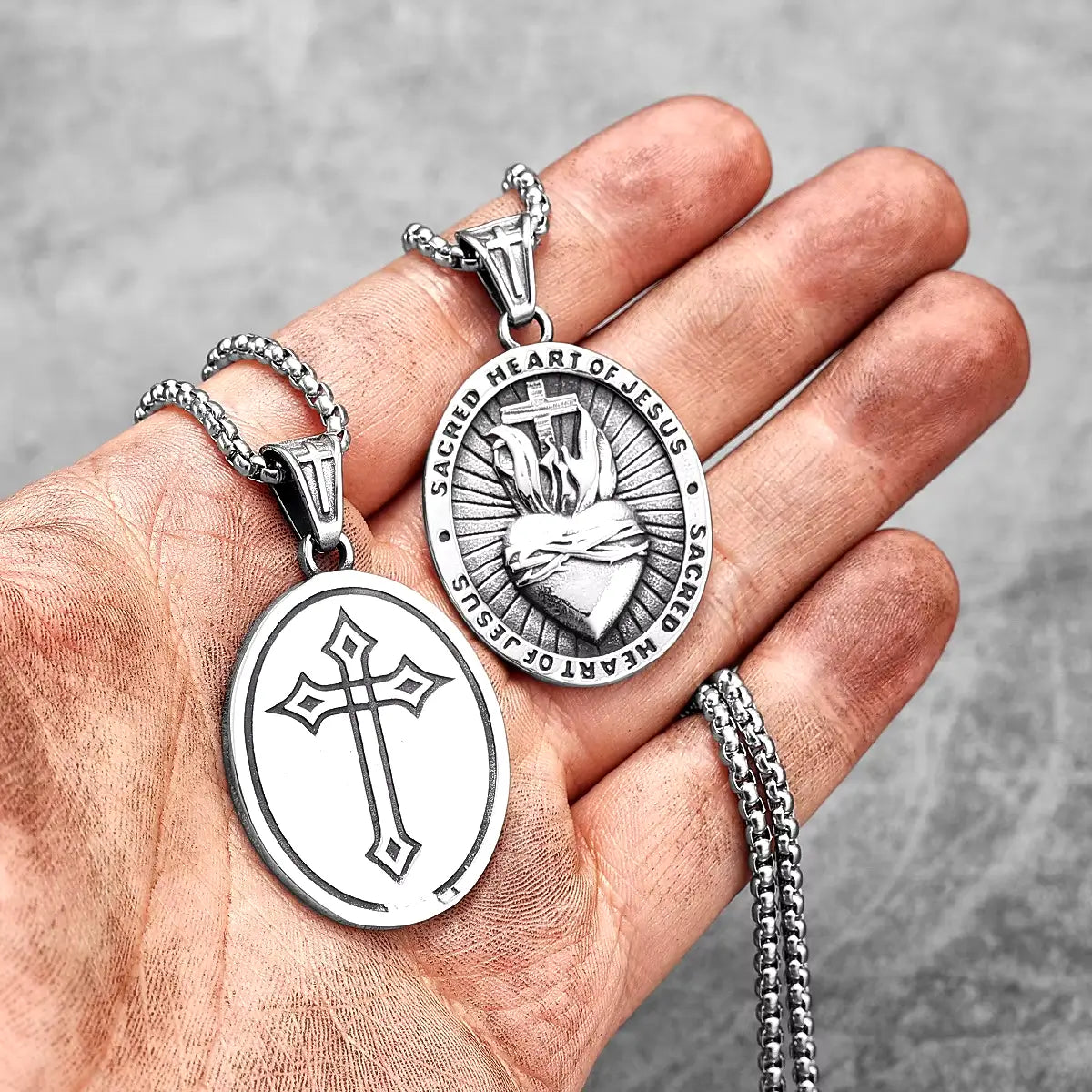 Colar Sagrado Coração de Jesus