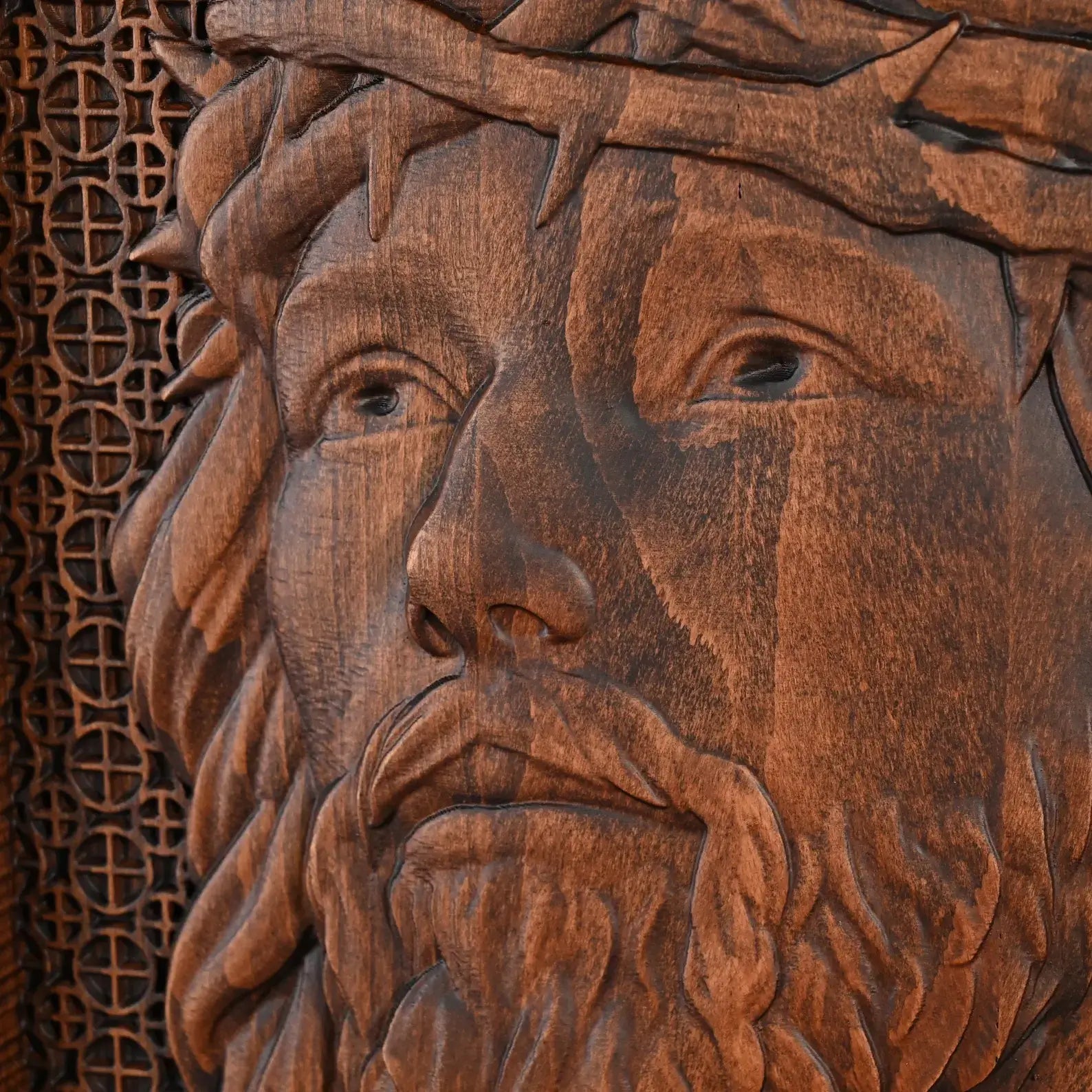 Escultura Coroa de Espinhos de Jesus em Madeira