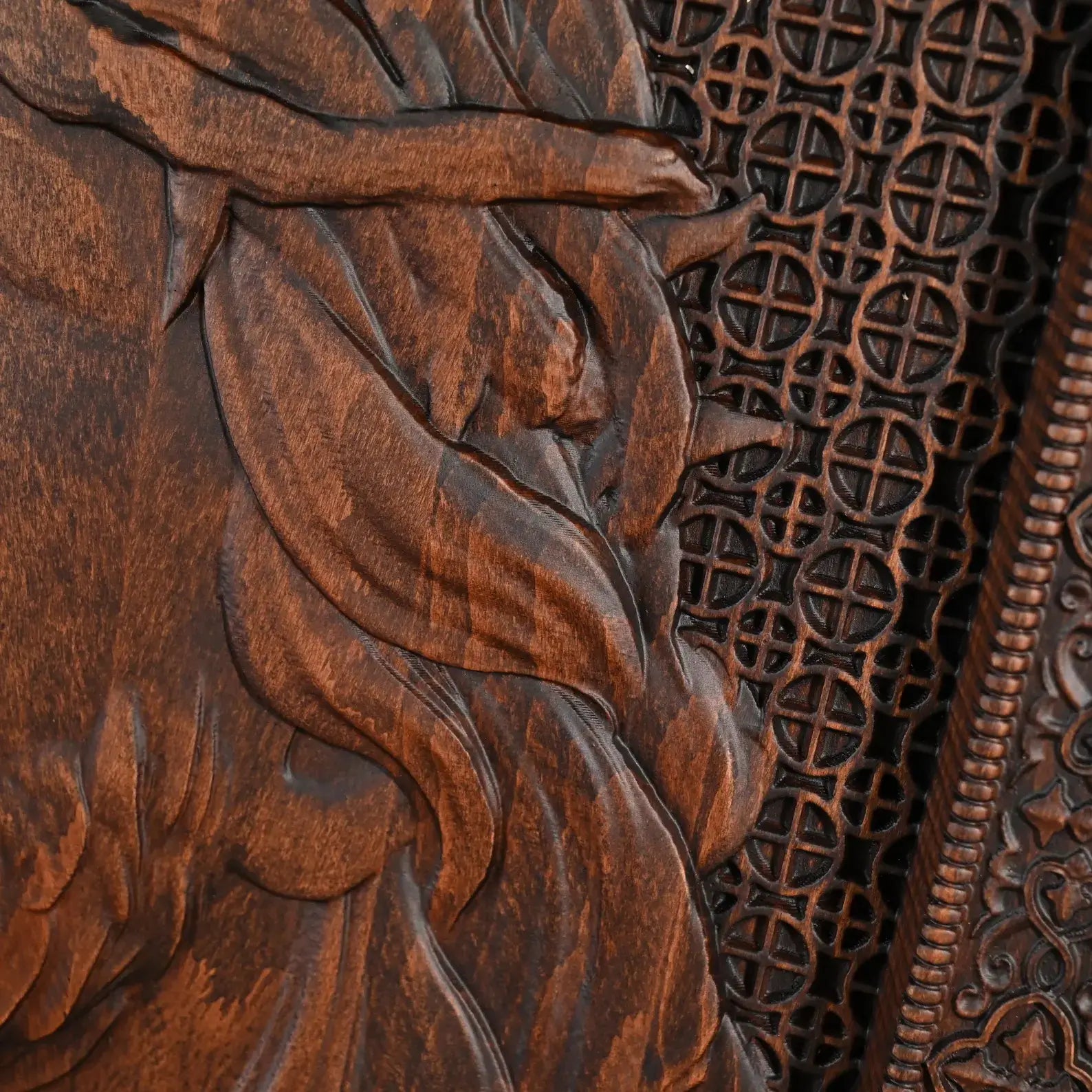 Escultura Coroa de Espinhos de Jesus em Madeira