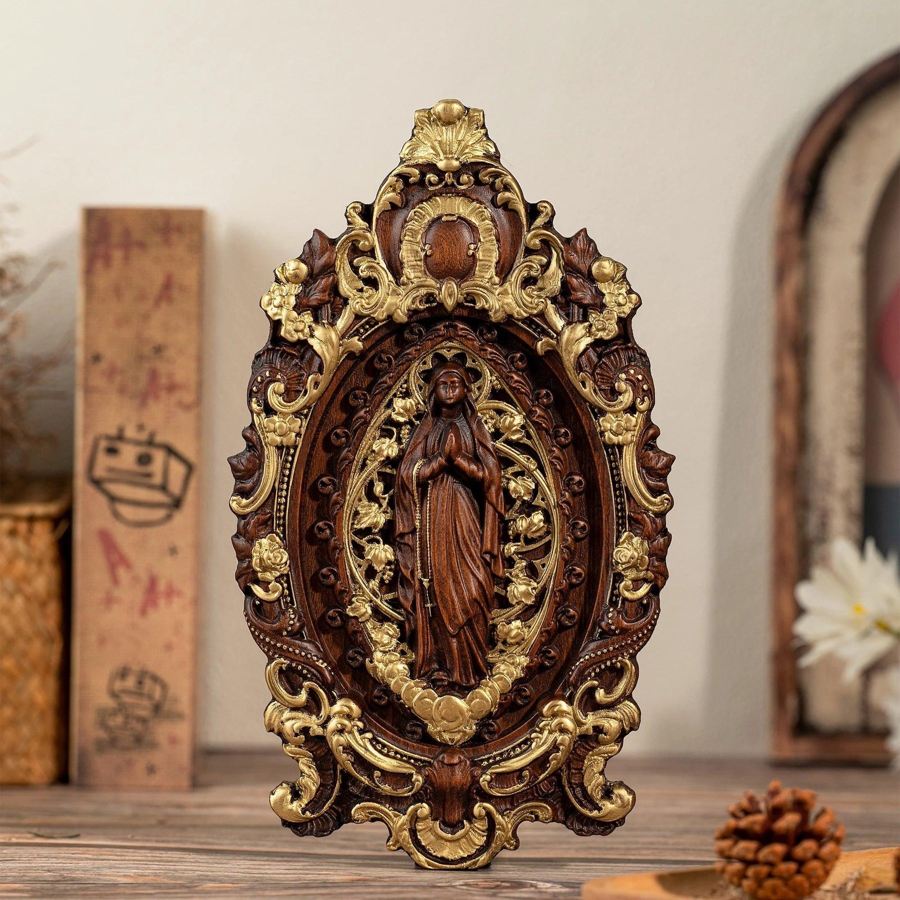 Escultura Virgem Maria Folhas Madeira