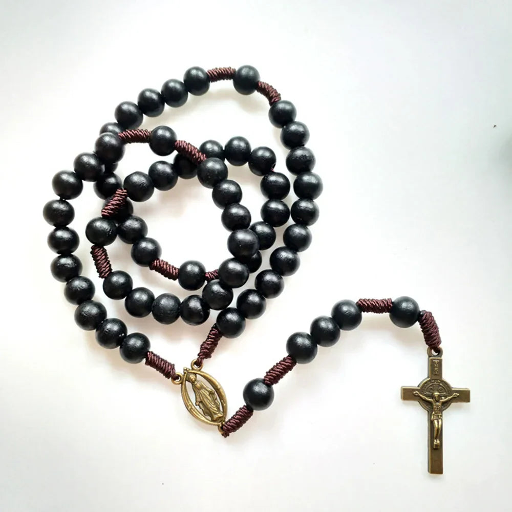 Terço Virgem Maria e Cruz de São Bento